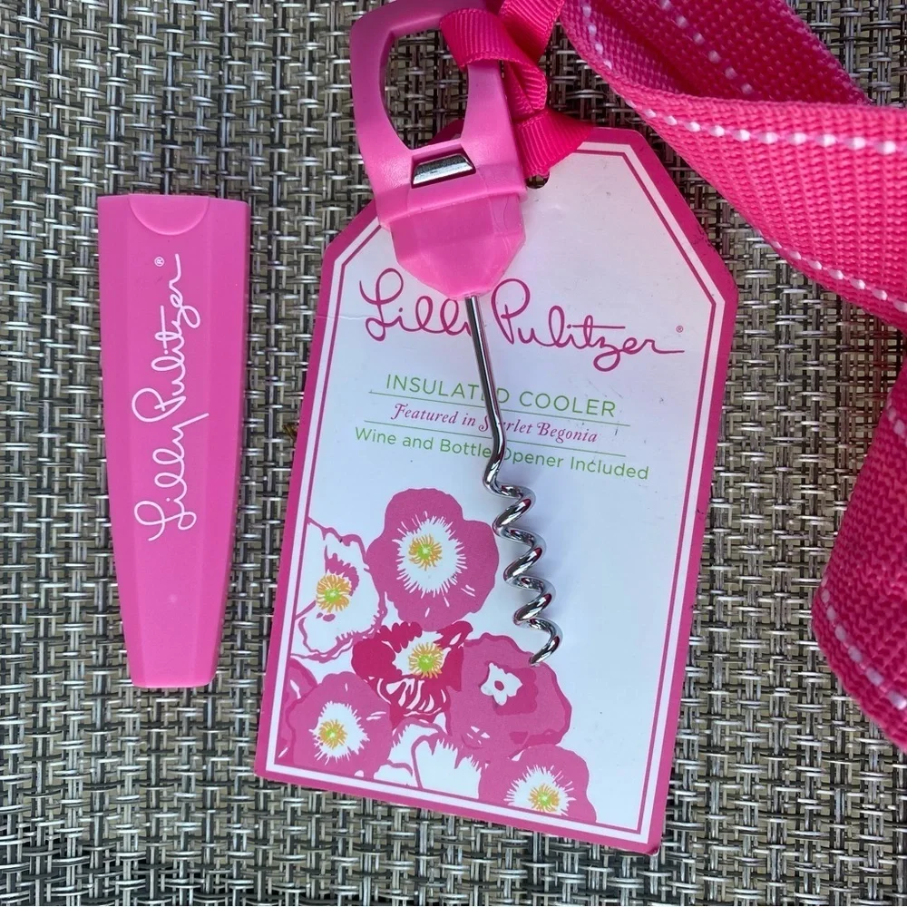 Lilly Pulitzer Scarlet Begonia Insulated Cooler Bag with Vine & Bottle Opener